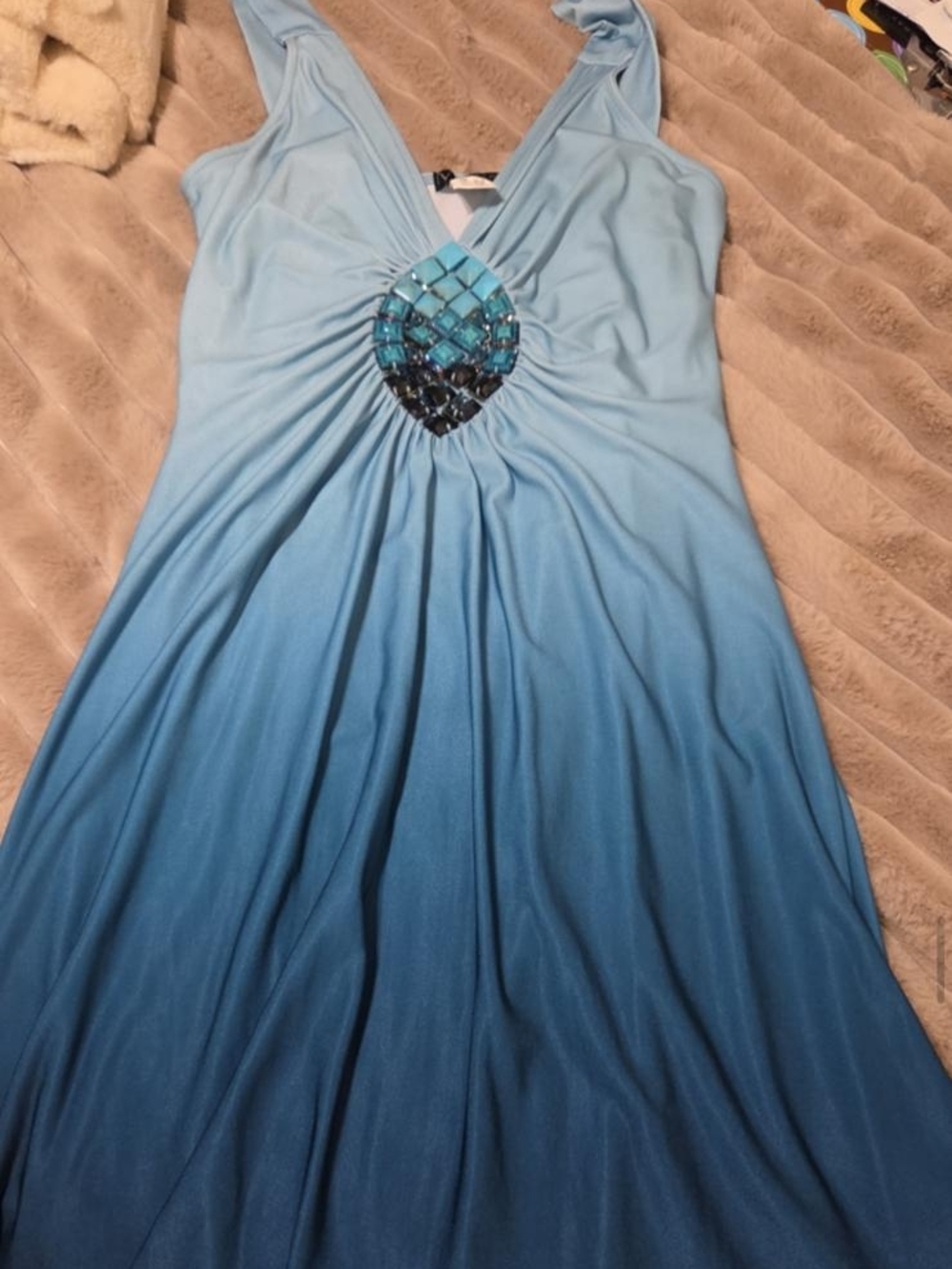 Women’s Blue Ombre Beaded V-Neck Dress